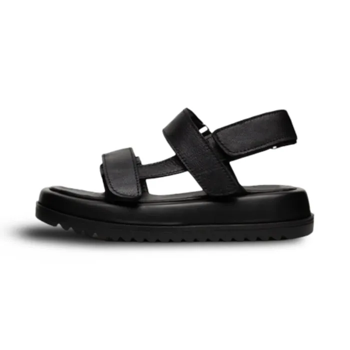 تصویر  صندل اکتیو با تسمه های قابل تنظیم مدل Strider Sandal برند آرتمن | ARTMAN