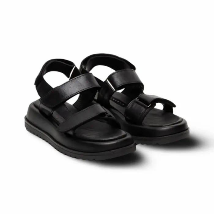 تصویر  صندل اکتیو با تسمه های قابل تنظیم مدل Strider Sandal برند آرتمن | ARTMAN