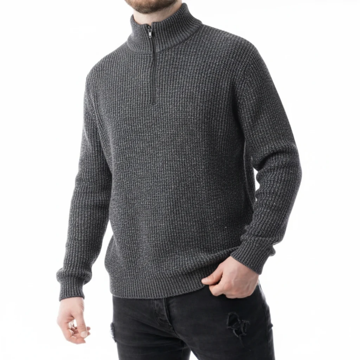بافت نیم زیپ مردانه (Half-Zip) از جنس پنبه کشباف ضخیم، با یقه ایستاده و مناسب فصول سرد.