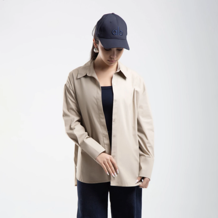 شومیز جدید پوپلین یقه مردانه برند بهبود (Behboud) در رنگ‌های مشکی، کرم و سبز.