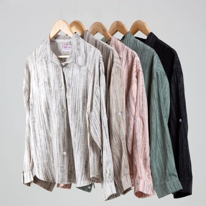 تصویر  شومیز زنانه طرح دار برند بهبود | Behboud